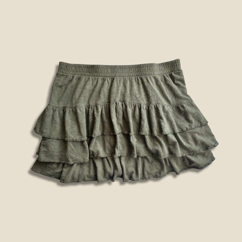 American Eagle Outfitters ruffled mini skirt